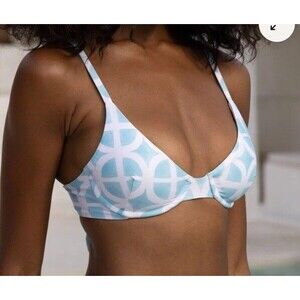 Kenny Flowers underwire NWT DD Blue/White Bikini Top summer, beach, pool party